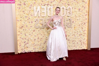 Elle Fanning [ elle-fanning ] - Making this bitch boy swallow me😏 part 1