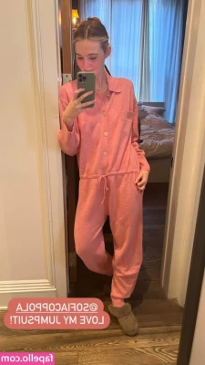 Elle Fanning [ elle-fanning ] - Back to work tomorrow   Forget about that  come and play