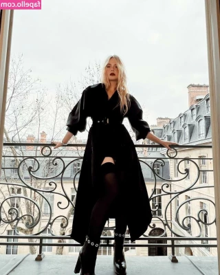 Elle Fanning [ elle-fanning ] - Enjoy this for me