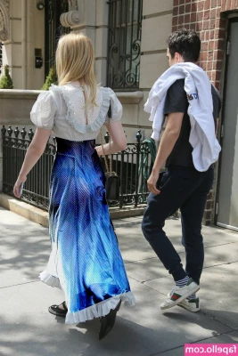 Elle Fanning [ elle-fanning ] - Working on getting this hot little body back in shape
