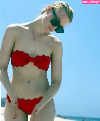 Elle Fanning [ elle-fanning ] - Live now! Twitch.tv/getgilded  Pirate edition!