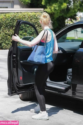 Elle Fanning [ elle-fanning ] - Hi Babe  Go to my vip to see more  catyss25  https onlyfans com