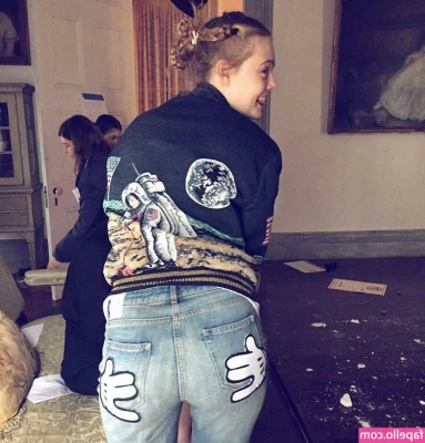Elle Fanning [ elle-fanning ] - 8BN Misbehaves and asked for her Punishment