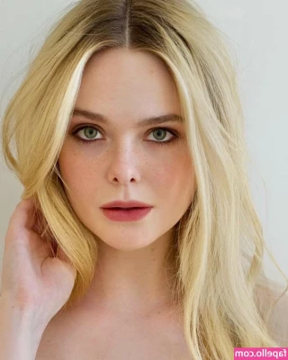 Elle Fanning [ elle-fanning ] - naked cuddles anyone? 👉🏻👈🏻 part 1