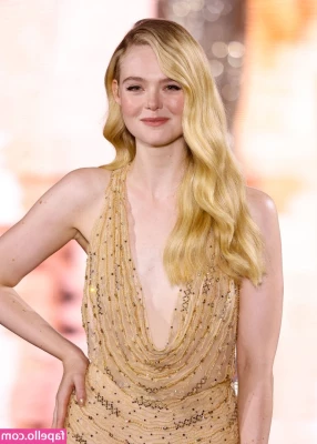 Elle Fanning [ elle-fanning ] - You didn’t know clowns could have such sexy fishnet feet huh