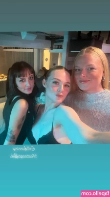 Elle Fanning [ elle-fanning ] - Fancy some thick booty