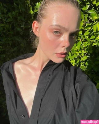 Elle Fanning [ elle-fanning ] - money shot