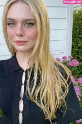 Elle Fanning [ elle-fanning ] - Friend Showing Off His Hairy Sexy Body And Ass And His Cut BBC part 1