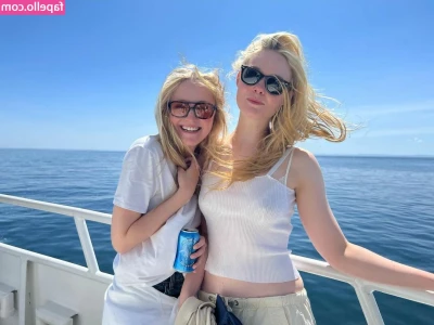 Elle Fanning [ elle-fanning ] - Hi Babe  I am thinking of going  LIVE every week just to see you  Let