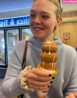 Elle Fanning [ elle-fanning ] - Join me