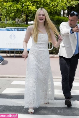 Elle Fanning [ elle-fanning ] - Hey  naked philosopher is thinking   do we all live in a simulation  