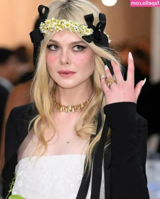Elle Fanning [ elle-fanning ] - You ain t ready