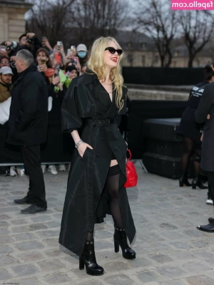 Elle Fanning [ elle-fanning ] - Gimme allat  mrredwood