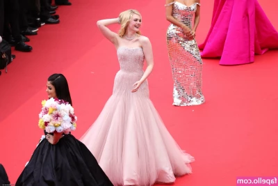 Elle Fanning [ elle-fanning ] - Suscripción    𝐅𝐑𝐄𝐄  𝐅𝐑𝐄𝐄  𝐅𝐑𝐄𝐄 
