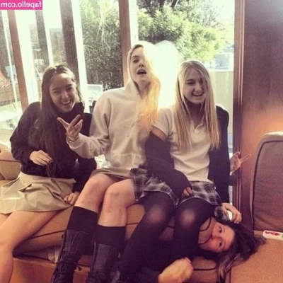 Elle Fanning [ elle-fanning ] - hey 😉 wanna have fun?
