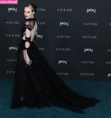 Elle Fanning [ elle-fanning ] - Tight pussy for the win
