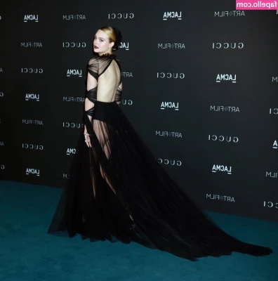 Elle Fanning [ elle-fanning ] - U wanna see me masturbating  Send me a  20 tip and I ll send you the