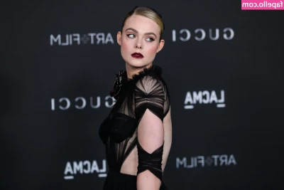 Elle Fanning [ elle-fanning ] - In my sexy black lingerie with long black boots 😈 doing a naughty