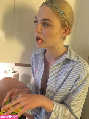 Elle Fanning [ elle-fanning ] - Zin om mij life te zien  kom morgen dan tussen 14u en 15u even piepen
