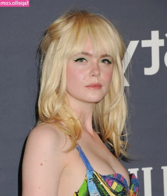 Elle Fanning [ elle-fanning ] - Oh  honey  if you only knew how much I do to have a body like this  I