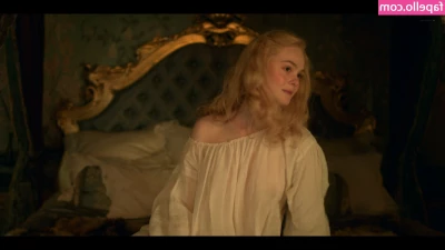 Elle Fanning [ elle-fanning ] - gunna do a sexy photo shoot soon if my girl Maria  i m so happy i