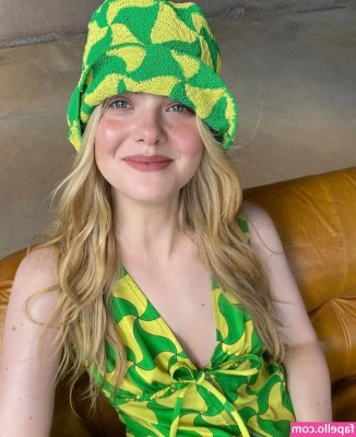 Elle Fanning [ elle-fanning ] - come tip ya girl