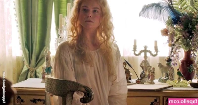 Elle Fanning [ elle-fanning ] - Long 10 minutes of GYM COACH BIG LOAD IN MY HOME GYM … remember to