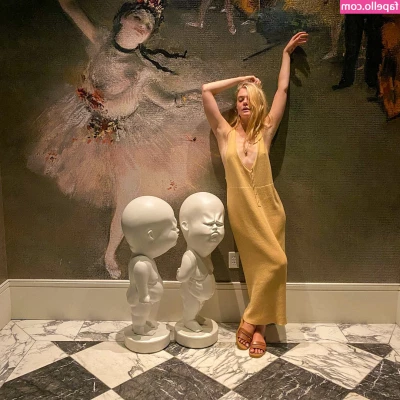 Elle Fanning [ elle-fanning ] - i wanna dress up and cosplay sooo what yall wanna see me fuck myself