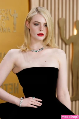 Elle Fanning [ elle-fanning ] - It's coming.... and so will you 🖤❤️‍🔥🖤❤️‍🔥🖤