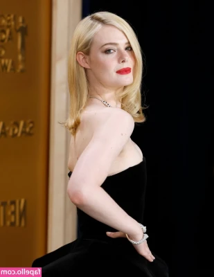 Elle Fanning [ elle-fanning ] - Ready to see what I've been up to ?