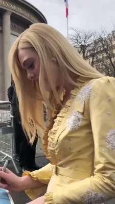 Elle Fanning [ elle-fanning ] - More content coming to your dms 😍💦 do you wanna see this kitty