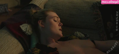 Elle Fanning [ elle-fanning ] - HILARIOUS VIDEO, where im watching Netflix and get horny so i make