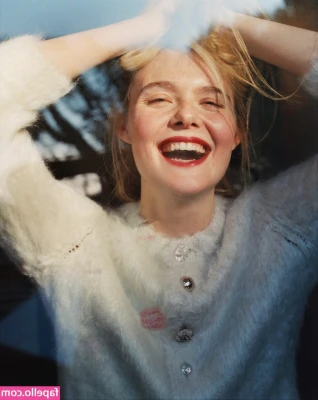 Elle Fanning [ elle-fanning ] - Holaa amoresss