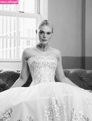Elle Fanning [ elle-fanning ] - 🔥🔥🔥 vienes conmigo a la cama?