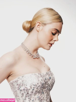 Elle Fanning [ elle-fanning ] - I’m just a girl💅🏻