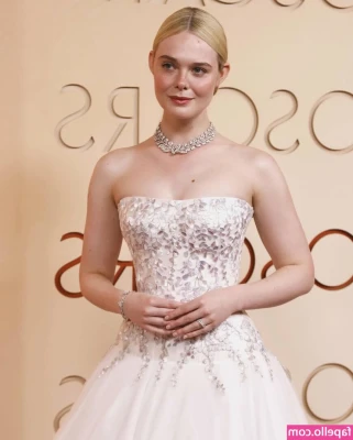 Elle Fanning [ elle-fanning ] - Hoy estuve grabando alguna cosita.....