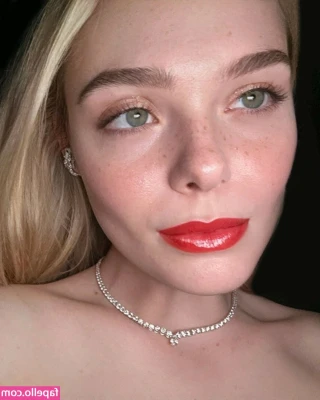 Elle Fanning [ elle-fanning ] - Blowing that smoke onto your dick