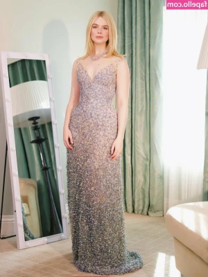Elle Fanning [ elle-fanning ] - I had this dress a while back and sold it..now i wish i still had