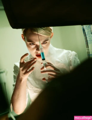 Elle Fanning [ elle-fanning ] - So wet and ready for your cock!