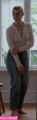 Elle Fanning [ elle-fanning ] - What should we do tonight?