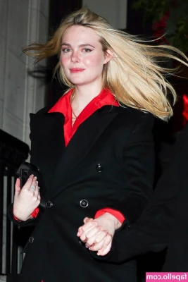 Elle Fanning [ elle-fanning ] - I had an idea :P