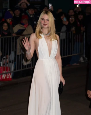 Elle Fanning [ elle-fanning ] - I want to help you relax tonight!