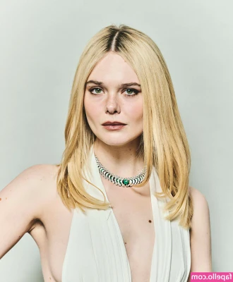 Elle Fanning [ elle-fanning ] - If you like strap on videos and bad porn acting, you will love the