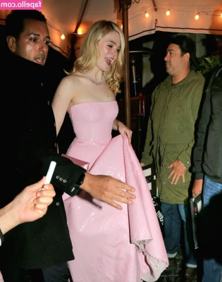 Elle Fanning [ elle-fanning ] - vid This week's featured thong ✨💕 #ThongThursday