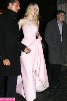 Elle Fanning [ elle-fanning ] - I'll be more available next week! Just moving this week so I'm not