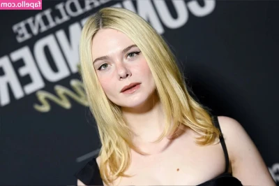 Elle Fanning [ elle-fanning ] - Ouhhhhhh ouh feet and legs lovers ❣️ I feel like i want to be