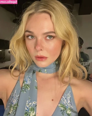 Elle Fanning [ elle-fanning ] - Just let him cum here twice
