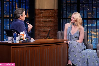 Elle Fanning [ elle-fanning ] - How did that get there? 😉 What a shot 💦 😈  SLO-mo 🎥 