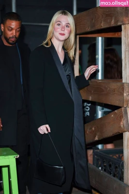 Elle Fanning [ elle-fanning ] - I take cock like a champion and my cum tastes so good on yours😈
