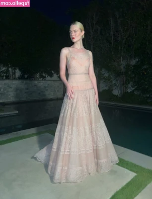 Elle Fanning [ elle-fanning ] - My bday in 2 weeks 🥰